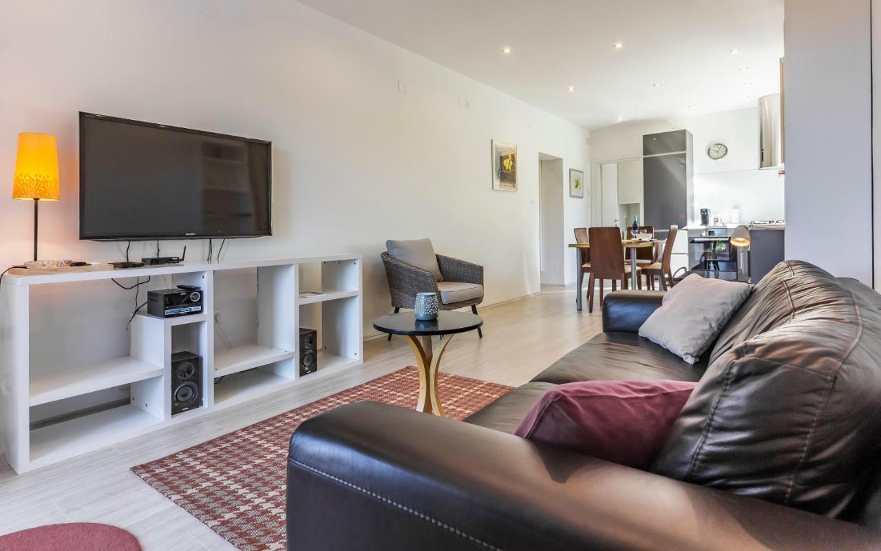 Apartman Bellavista プーラ エクステリア 写真