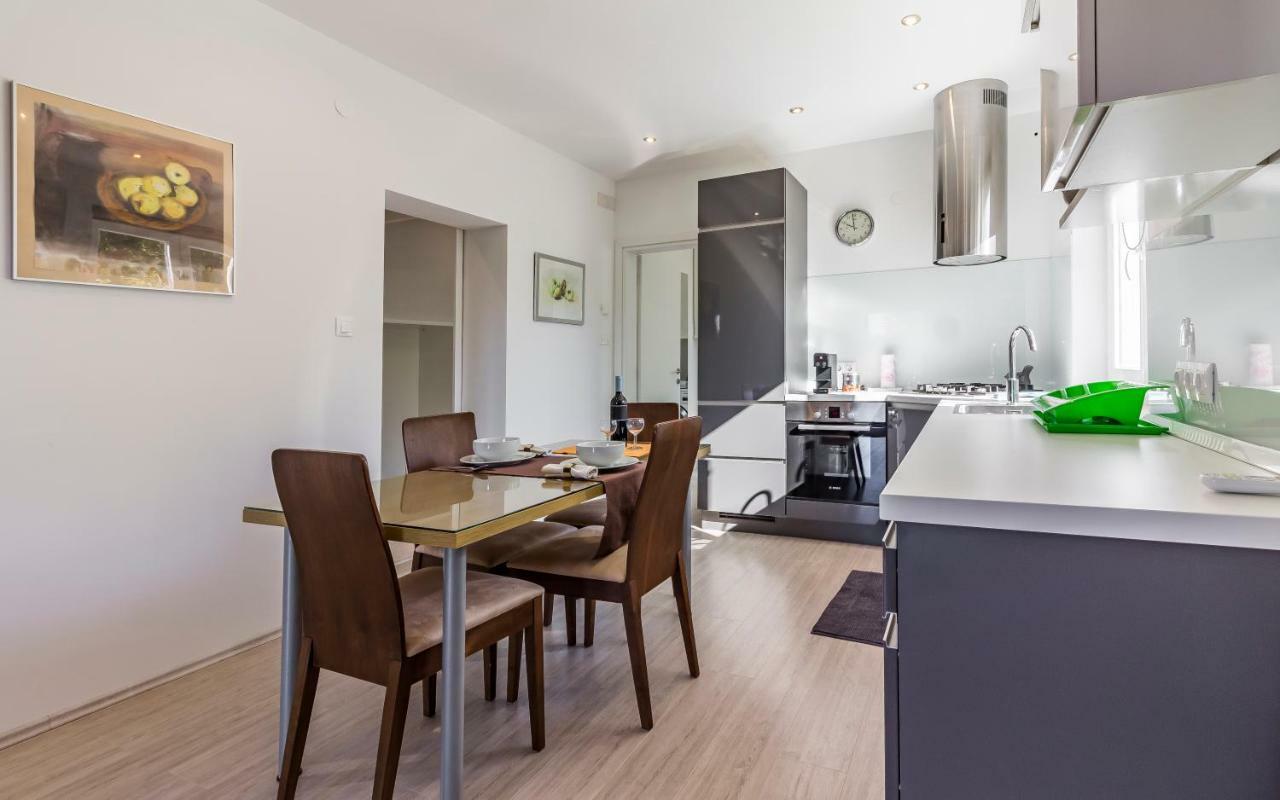 Apartman Bellavista プーラ エクステリア 写真